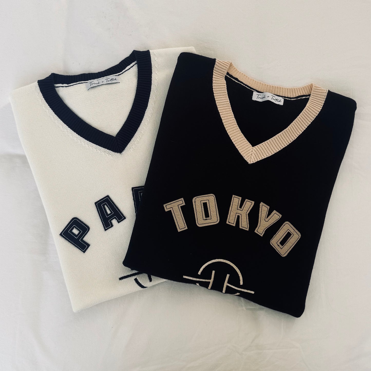 Paris - Baseball V-Neck Knit